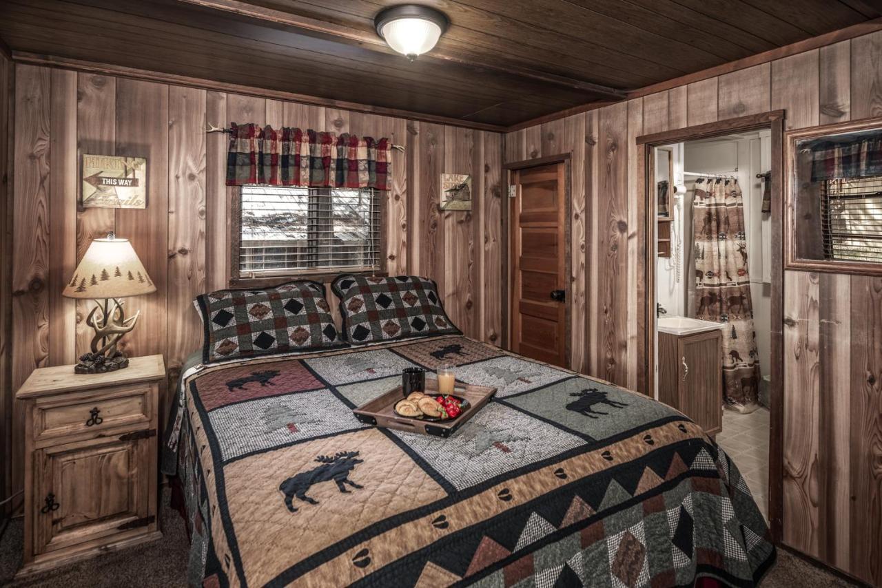 Canyon Chalet